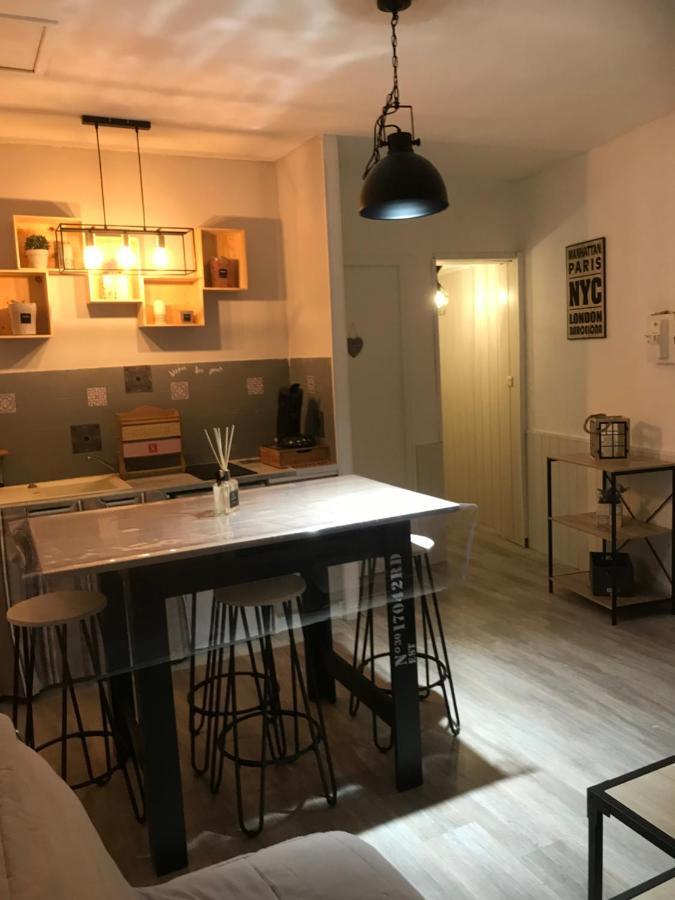 Appartement Avec Garage Centre Historique De Béziers Eksteriør billede